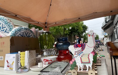 Place au marché aux puces de la Fête du Canada